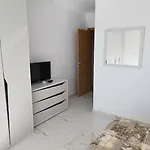 Go Exchange, Block D, 6 Entire Unit *