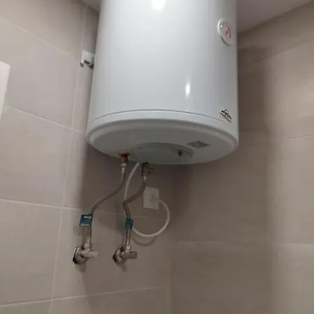 Go Exchange, Block D, 6 Entire Unit Apartment St. Paul's Bay