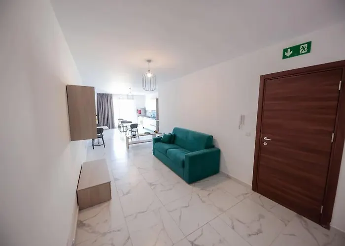 Go Exchange, Block D, 6 Entire Unit *