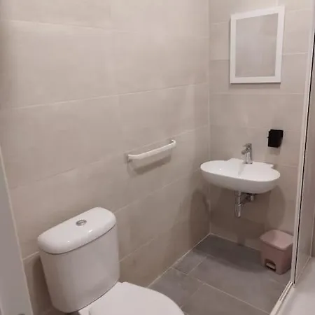 Go Exchange, Block D, 6 Entire Unit *